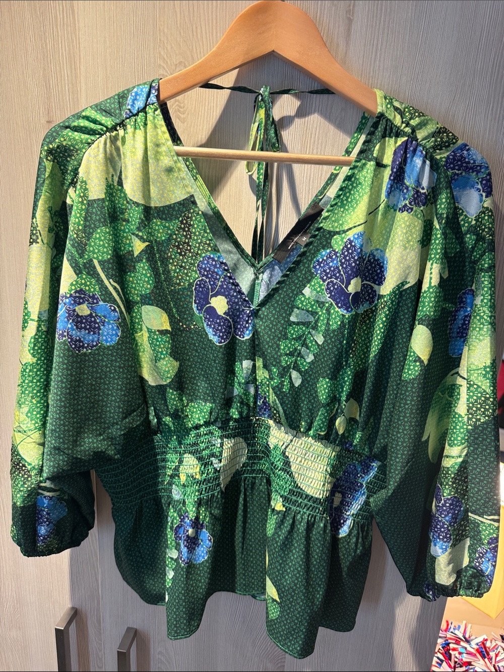 White House Black Market Green Floral V-Neck Smocked Waist Blouse
